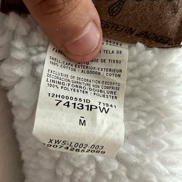 Wrangler Men’s Sherpa Lined Denim Vest - Picture 9 of 9